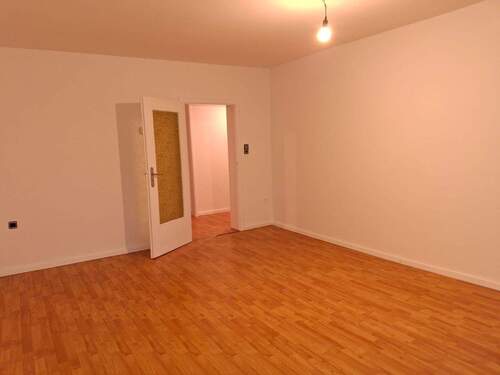 RU 38 1.OG 4 ZKB 81 m² (12).jpeg - 