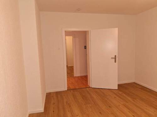 RU 38 1.OG 4 ZKB 81 m² (17).jpeg - 