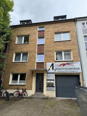 Gebäude Springwall 8 - Mehrfamilienhaus mit Gewerbeeinheit im Hof am Innenhafen