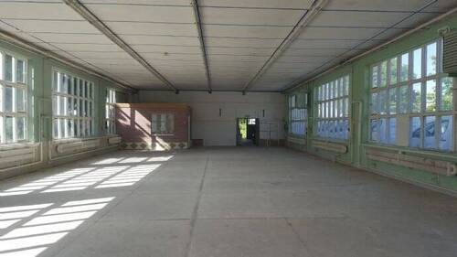 Halle innen - Halle in Halberstadt zur Miete