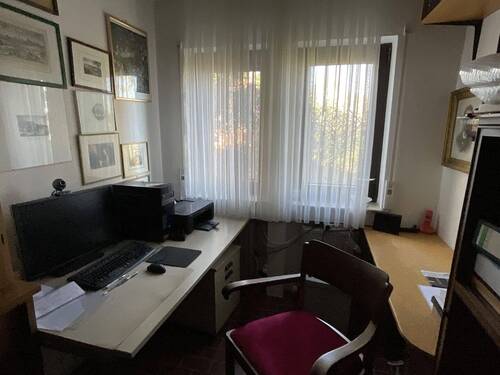 Zimmer Mittelgeschoss - 
