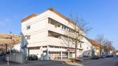 Außenansicht - Über den Dächern von Asperg: Charmante 2,5-Zimmer-Wohnung mit Traumterrasse