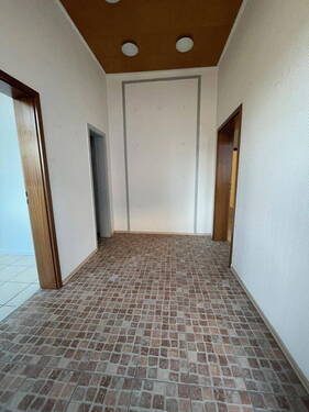 Bild 2 - 4 Zimmer Etagenwohnung zur Miete in Seesen