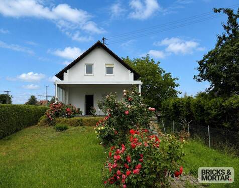 Ansicht - 3 Zimmer Mehrfamilienhaus, Wohnhaus zum Kaufen in Friedberg / Stätzling