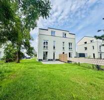Charmante Doppelhaushälfte Townhouse mit Gartenparadies im Herzen Altglienickes! - Berlin