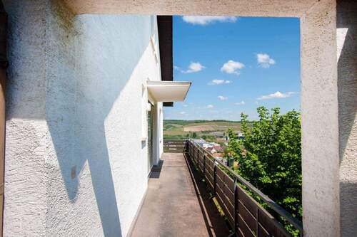 Zugang zur Eingangstür - 