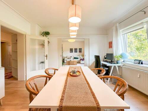 Wohn- & Essbereich - Etagenwohnung mit 80,10 m&sup2; in Düsseldorf zum Kaufen