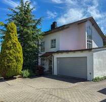 Reiheneckhaus mit Garten, Ausbaupotenzial und Doppelgarage - sofort verfügbar - Burghausen