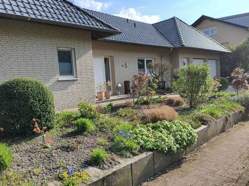 Straßenansicht - 5 Zimmer Bungalow zum Kaufen in Damme