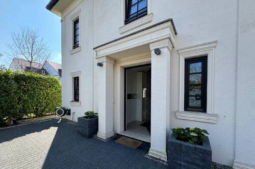 Welcome! - Exklusives Einfamilienhaus in Traumlage von München-Solln - Ihr perfektes Zuhause wartet!