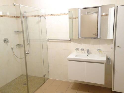 Badezimmer WO2 1.OG li.JPG - 