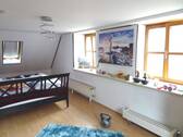 Schlafzimmer WO1 1.OG+DG re.JPG - 