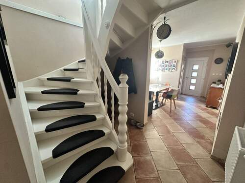 flur.jpg - 5 Zimmer Einfamilienhaus in Schlüsselfeld