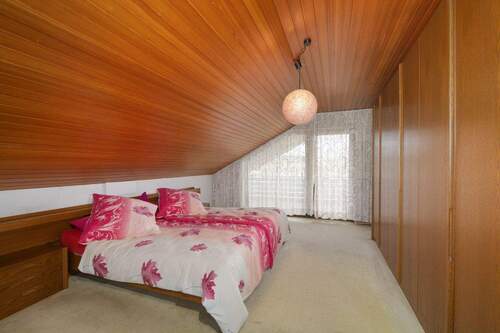 Schlafzimmer DG 21/1 - 