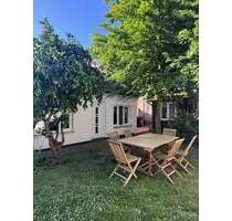 Einzigartiges, freistehendes Stadthaus mit Geschichte - stilvoll saniert, sofort bezugsbereit - Kriftel