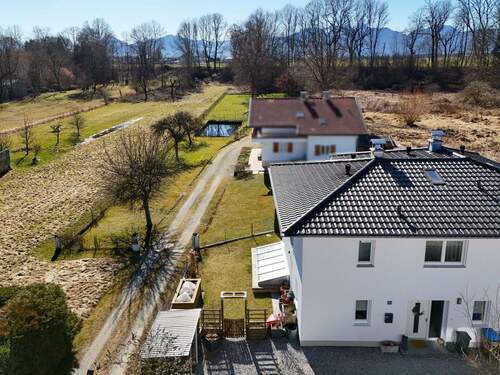 Bild 2 - 4 Zimmer Doppelhaushälfte zum Kaufen in Rosenheim