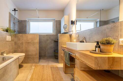 WE2 - EG Badezimmer - 