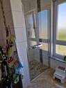 Dusche im Bad.jpg - 