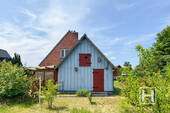 Hinteransicht Haus und Stallgebäude - 