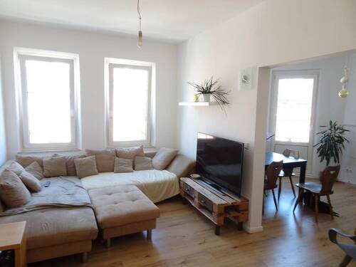 Wohn-Esszimmer - 4 Zimmer Etagenwohnung zum Kaufen in Nürnberg