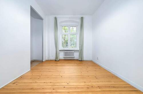 2 - 2 Zimmer Etagenwohnung zum Kaufen in Berlin