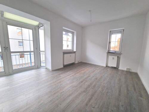 Wohnen - 2 Zimmer Etagenwohnung zum Kaufen in Eilenburg