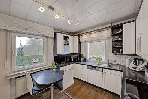 Küche - Mehrfamilienhaus, Wohnhaus mit 344,00 m&sup2; in Dortmund zum Kaufen