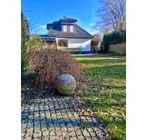 Familienhaus mit 7-8 Zimmern - Nähe Tibarg - top Lage - neue Wärmepumpe - 337 m2 WflNfl. - TOP Grundstück - - Hamburg Niendorf