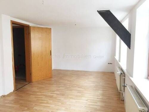 Zimmer - 6 Zimmer Mehrfamilienhaus, Wohnhaus in Hann. Münden