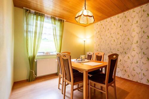 18382 Esszimmer - 