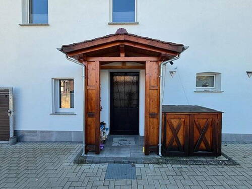 Hauseineingang mit Windfang - 