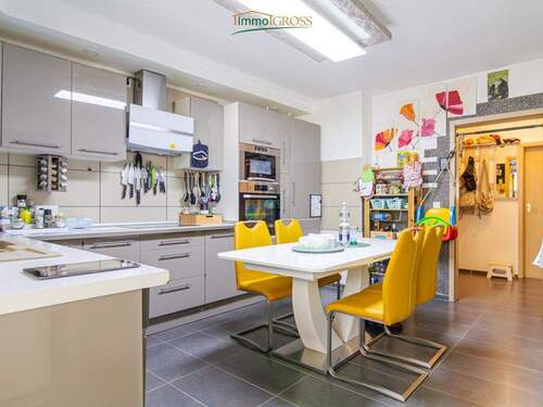 Moderne Wohnküche - Etagenwohnung mit 87,70 m² in Zell im Wiesental / Atzenbach zum Kaufen