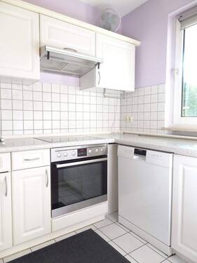 Einbauküche - 2 Zimmer Etagenwohnung in Herzogenaurach