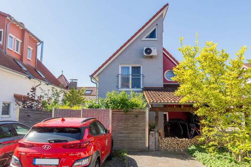 Seitenansicht - 4 Zimmer Einfamilienhaus zum Kaufen in Dienheim