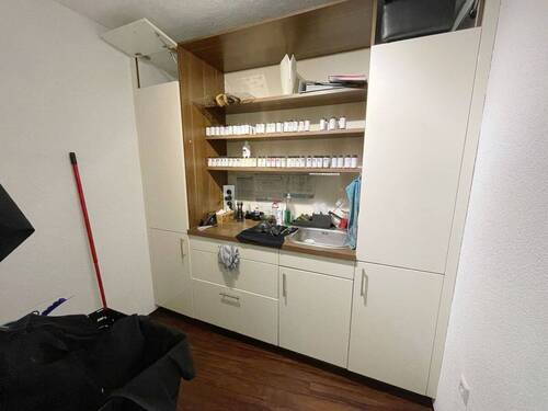 Friseursalon Erdgeschoss West - 