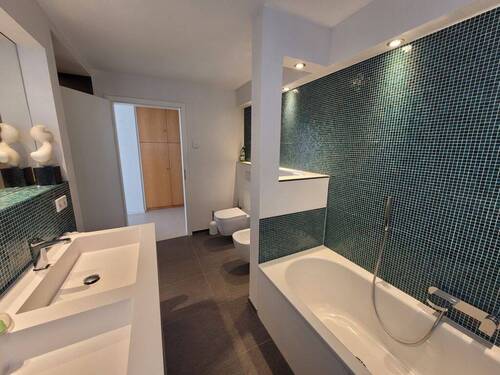 Badezimmer im Erdgeschoss - 