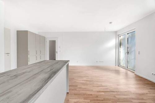 Bild 2 - 4 Zimmer Etagenwohnung zur Miete in Berlin