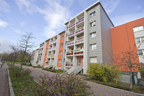Ansicht vorn - 2 Zimmer Etagenwohnung zur Miete in Halle (Saale)
