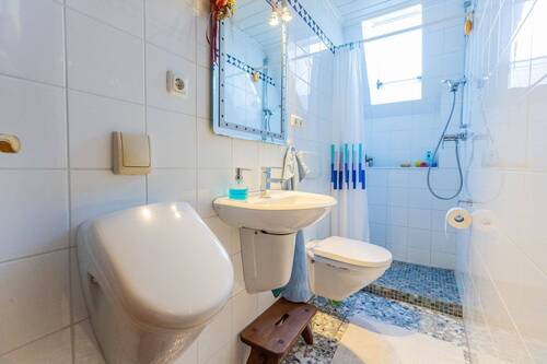 Badezimmer 1.OG_Hinterhaus - 