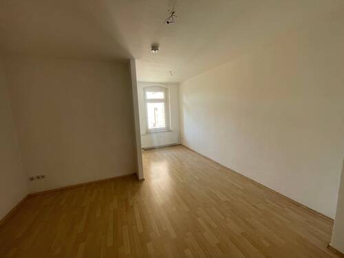 Wohnen - 2 Zimmer Etagenwohnung in Chemnitz