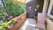 Balkon mit Abstellkammer - 