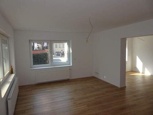 Wohnen-Essen - 3 Zimmer Terrassenwohnung zur Miete in Herzogenaurach