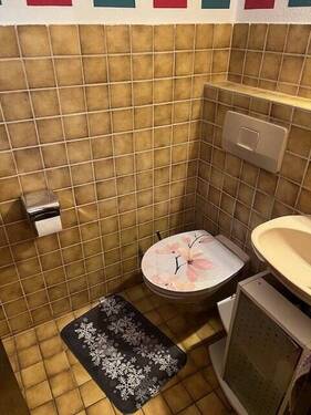 4-Zi.-Mais.-Whg., WC EG - 