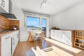 Küche mit Balkonzugang - Etagenwohnung mit 125,00 m&sup2; in Bergheim zum Kaufen