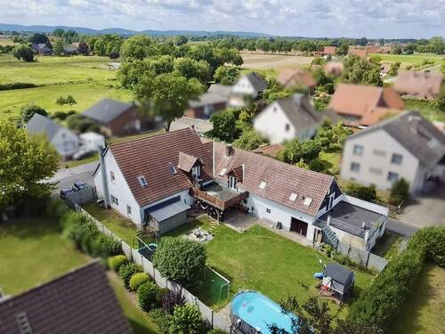 Gartenansicht - Mehr als nur ein Zuhause - Wohn(t)räume auf über 325 m² mit sonniger Terrasse und Solardach