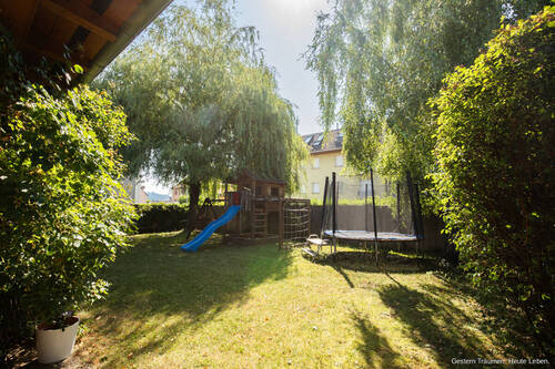 Garten - 5 Zimmer Einfamilienhaus zum Kaufen in Bad Säckingen