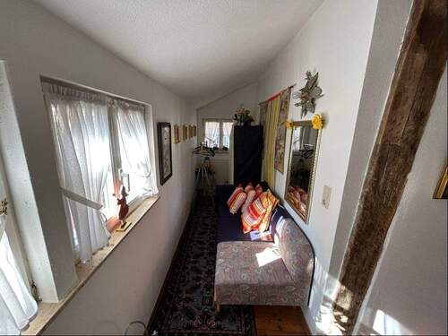 Altane im Obergeschoss - 