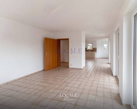 Wohnzimmer - 4 Zimmer Etagenwohnung in Markt Schwaben