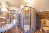 Badezimmer Obergeschoss 3 - 