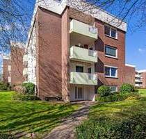 Geräumige Etagenwohnung mit Loggia und Carport-Stellplatz - Rendsburg